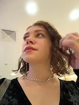 lucy-joy online show from 11, 10, 2025