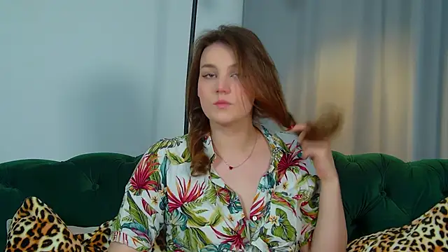 KarenClarks online show from 17, 9, 2025