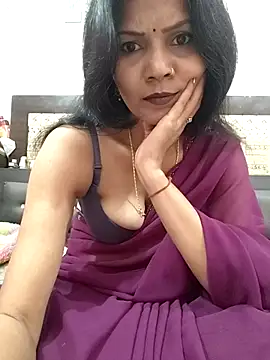 Snapshot of Yourhotsweetgirl chatting on 17, 11, 2025 Yourhotsweetgirl online show from 17, 11, 2025