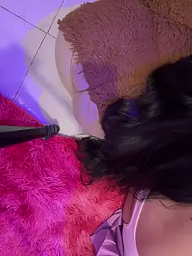 Snapshot of Emily_Taylor2 chatting on 3, 3, 2026 Emily Taylor2 online show from 3, 3, 2026