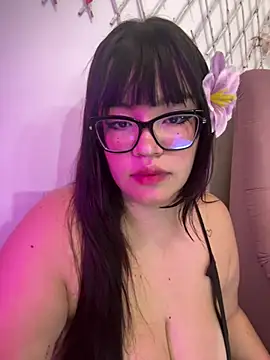 Snapshot of Emily_Taylor2 chatting on 10, 7, 2026 Emily Taylor2 online show from 10, 7, 2026