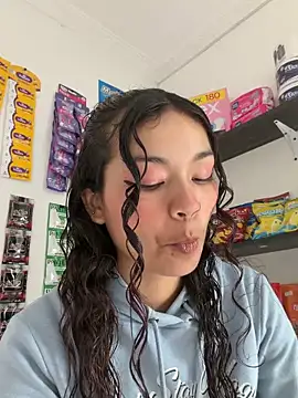 Camilla Miller01 online show from 13, 4, 2026