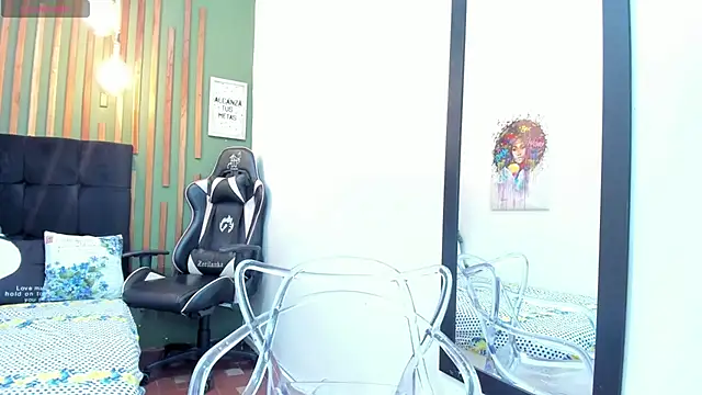 Laura Sex19 online show from 30, 9, 2025