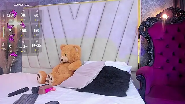 AmyStar1 online show from 9, 10, 2025