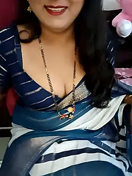 Snapshot of Niharika555 chatting on 3, 2, 2026 Niharika555 online show from 3, 2, 2026