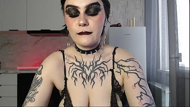 Snapshot of IntrigueYourDay chatting on 16, 4, 2026 IntrigueYourDay online show from 16, 4, 2026