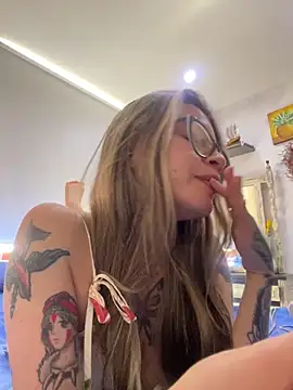 KoraSweett online show from 21, 2, 2026