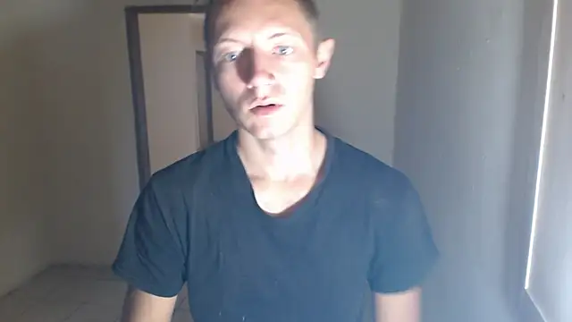 Snapshot of BlondZilla chatting on 2, 11, 2025 BlondZilla online show from 2, 11, 2025