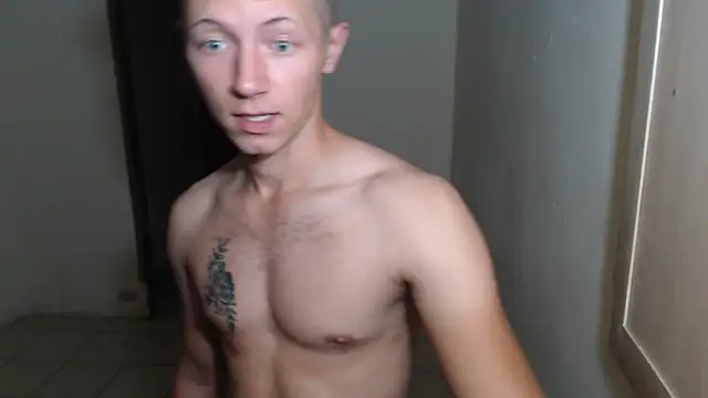 Snapshot of BlondZilla chatting on 14, 11, 2025 BlondZilla online show from 14, 11, 2025