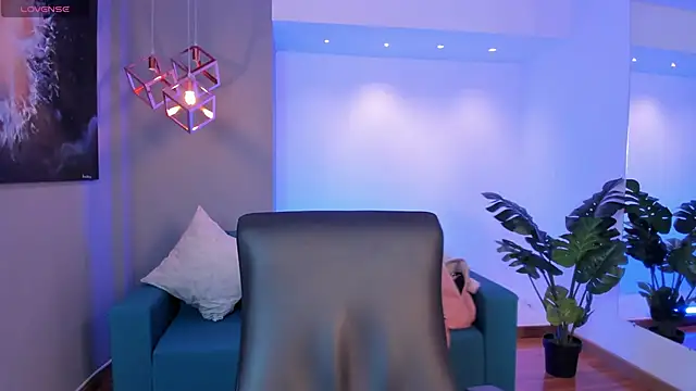 AidaJones online show from 23, 11, 2025