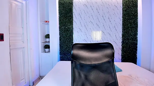 Snapshot of AidaJones chatting on 27, 2, 2026 AidaJones online show from 27, 2, 2026