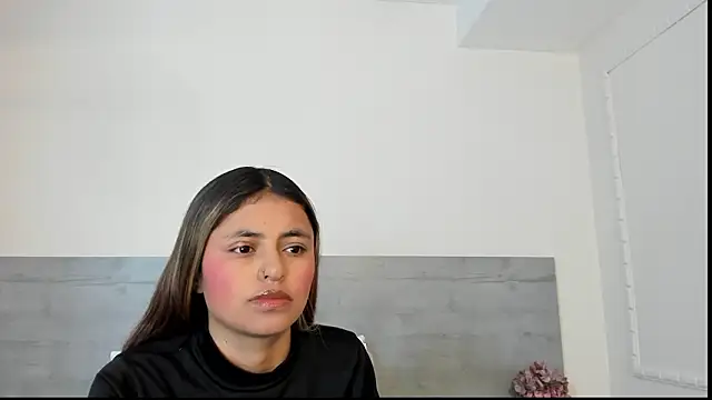 sunnyWhitee online show from 24, 3, 2026