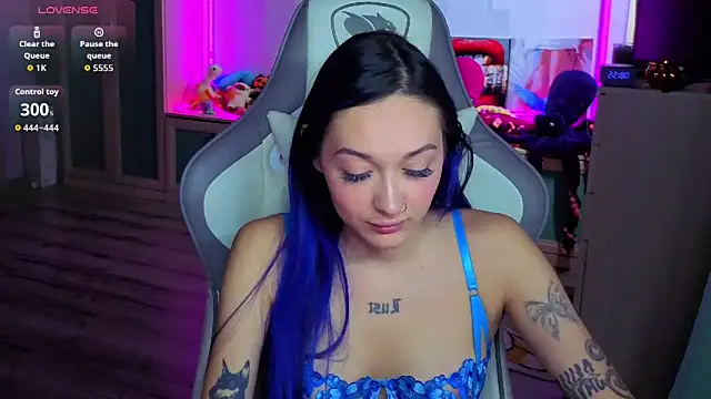 Snapshot of Im_suka chatting on 19, 12, 2025 Im suka online show from 19, 12, 2025