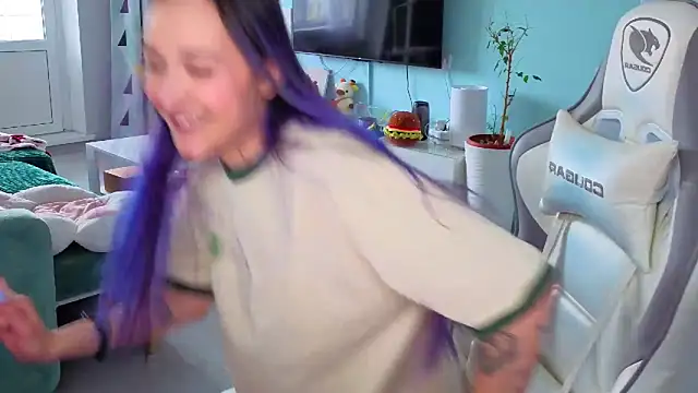 Snapshot of Im_suka chatting on 15, 4, 2026 Im suka online show from 15, 4, 2026