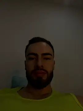 Snapshot of MaxDell chatting on 4, 4, 2026 MaxDell online show from 4, 4, 2026