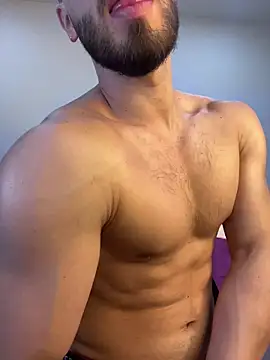 Snapshot of MaxDell chatting on 23, 4, 2026 MaxDell online show from 23, 4, 2026