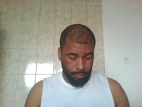Snapshot of OliveiraSeven chatting on 28, 4, 2026 OliveiraSeven online show from 28, 4, 2026