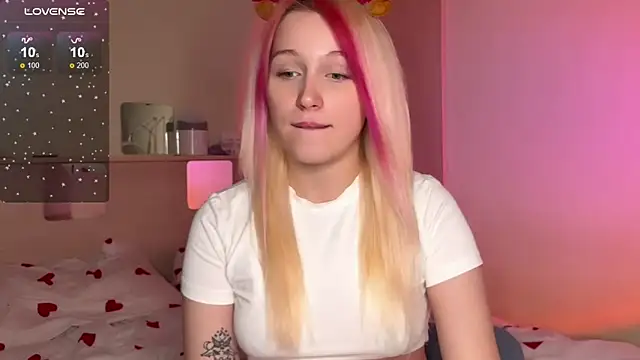  Annabel Myr  online show from 14, 12, 2025