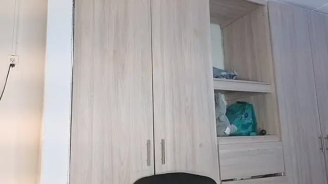 Snapshot of candice777 chatting on 15, 3, 2026 candice777 online show from 15, 3, 2026