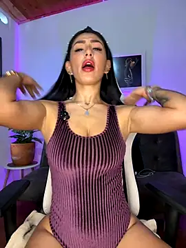 Snapshot of SOY_NOOA chatting on 18, 9, 2025 SOY NOOA online show from 18, 9, 2025