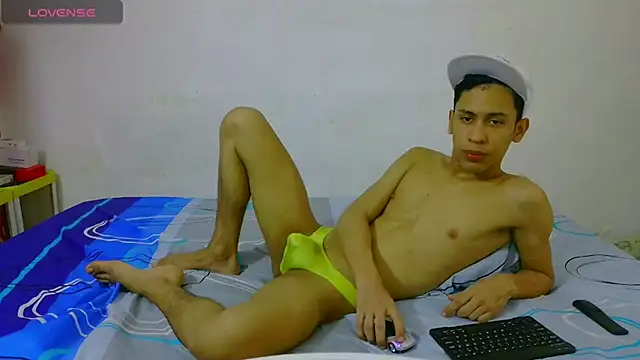 dylan apol0 online show from 12, 4, 2026