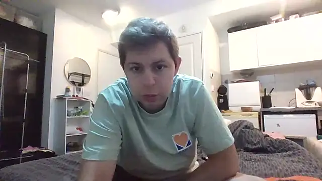 Snapshot of leBgBlon0088 chatting on 26, 4, 2026 leBgBlon0088 online show from 26, 4, 2026