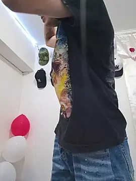 Snapshot of Ethanho0t chatting on 10, 10, 2025 Ethanho0t online show from 10, 10, 2025