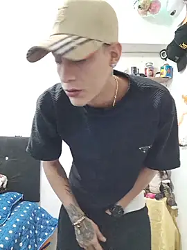 Snapshot of Ethanho0t chatting on 31, 10, 2025 Ethanho0t online show from 31, 10, 2025