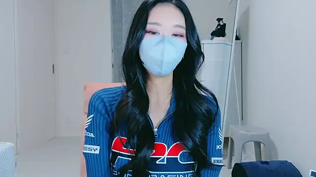 Snapshot of ramuchan_desu chatting on 8, 2, 2026 ramuchan desu online show from 8, 2, 2026