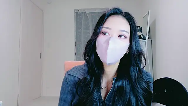 Snapshot of ramuchan_desu chatting on 15, 2, 2026 ramuchan desu online show from 15, 2, 2026