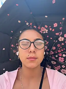 Snapshot of Sarahcutexoxox chatting on 21, 3, 2026 Sarahcutexoxox online show from 21, 3, 2026