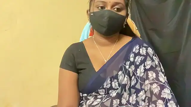 Snapshot of Pavani-Sexy chatting on 23, 4, 2026 Pavani-Sexy online show from 23, 4, 2026