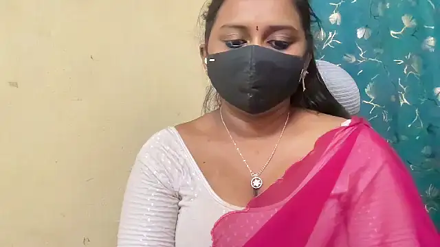 Snapshot of Pavani-Sexy chatting on 25, 4, 2026 Pavani-Sexy online show from 25, 4, 2026