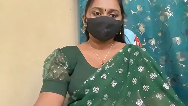 Snapshot of Pavani-Sexy chatting on 3, 5, 2026 Pavani-Sexy online show from 3, 5, 2026