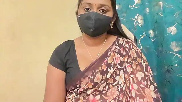 Snapshot of Pavani-Sexy chatting on 8, 5, 2026 Pavani-Sexy online show from 8, 5, 2026