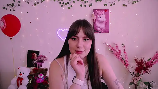 Amanda Bright  online show from 2, 4, 2026