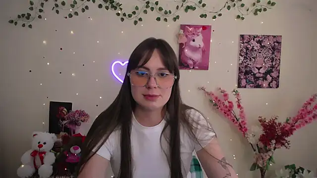 Amanda Bright  online show from 22, 5, 2026