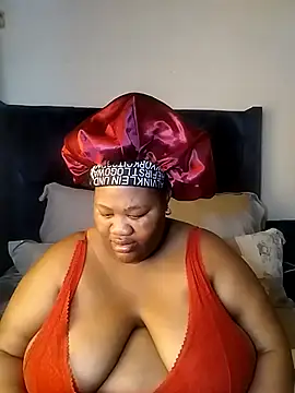 Snapshot of SeductionBoobs chatting on 12, 7, 2026 SeductionBoobs online show from 12, 7, 2026