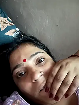 Snapshot of Trisha_71 chatting on 21, 10, 2025 Trisha 71 online show from 21, 10, 2025