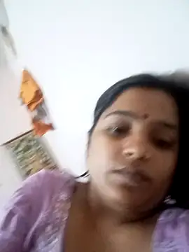 Snapshot of Trisha_71 chatting on 26, 10, 2025 Trisha 71 online show from 26, 10, 2025