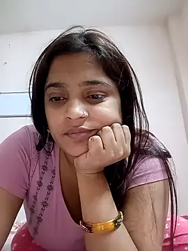 Snapshot of Trisha_71 chatting on 8, 11, 2025 Trisha 71 online show from 8, 11, 2025