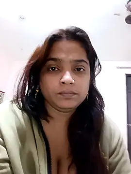 Snapshot of Trisha_71 chatting on 20, 11, 2025 Trisha 71 online show from 20, 11, 2025