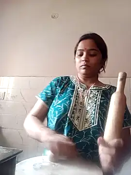 Snapshot of Trisha_71 chatting on 14, 3, 2026 Trisha 71 online show from 14, 3, 2026