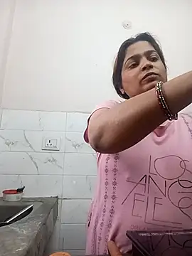 Snapshot of Trisha_71 chatting on 20, 3, 2026 Trisha 71 online show from 20, 3, 2026