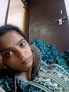 Snapshot of Trisha_71 chatting on 16, 4, 2026 Trisha 71 online show from 16, 4, 2026