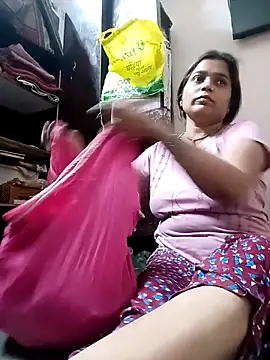 Snapshot of Trisha_71 chatting on 18, 4, 2026 Trisha 71 online show from 18, 4, 2026