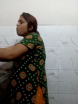 Snapshot of Trisha_71 chatting on 25, 4, 2026 Trisha 71 online show from 25, 4, 2026