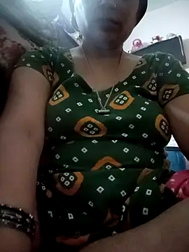 Snapshot of Trisha_71 chatting on 3, 5, 2026 Trisha 71 online show from 3, 5, 2026