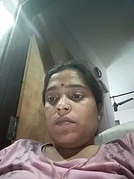 Snapshot of Trisha_71 chatting on 13, 5, 2026 Trisha 71 online show from 13, 5, 2026