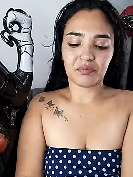 Snapshot of meli__brown chatting on 27, 10, 2025 meli brown online show from 27, 10, 2025